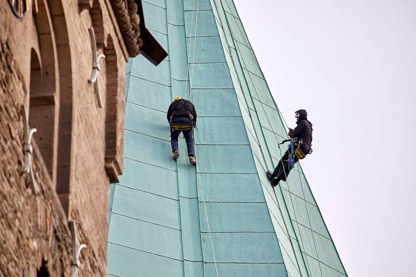 Außenarbeiten Kirchturm Bild 1