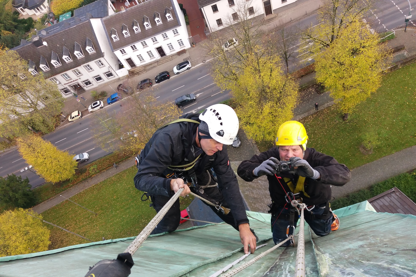 Außenarbeiten Kirchturm Bild 3